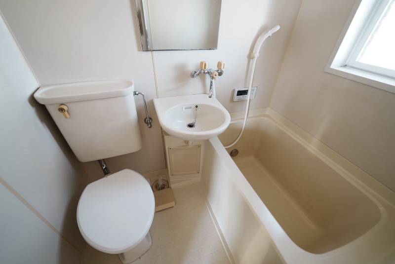 リバージュ郡山 203号室 浴室
